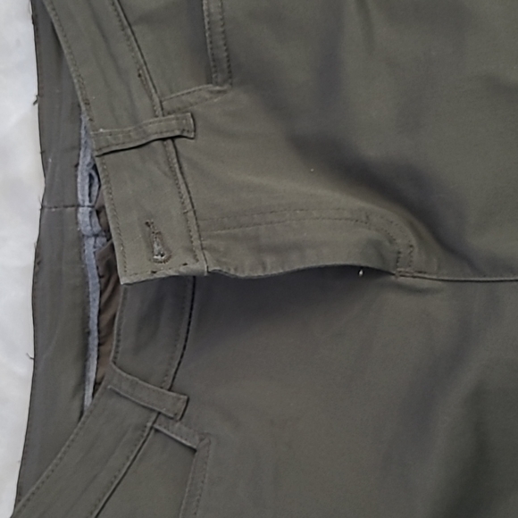 Women's Chino Pant Light Olive Tuxedo stripe - Picture 5 of 5